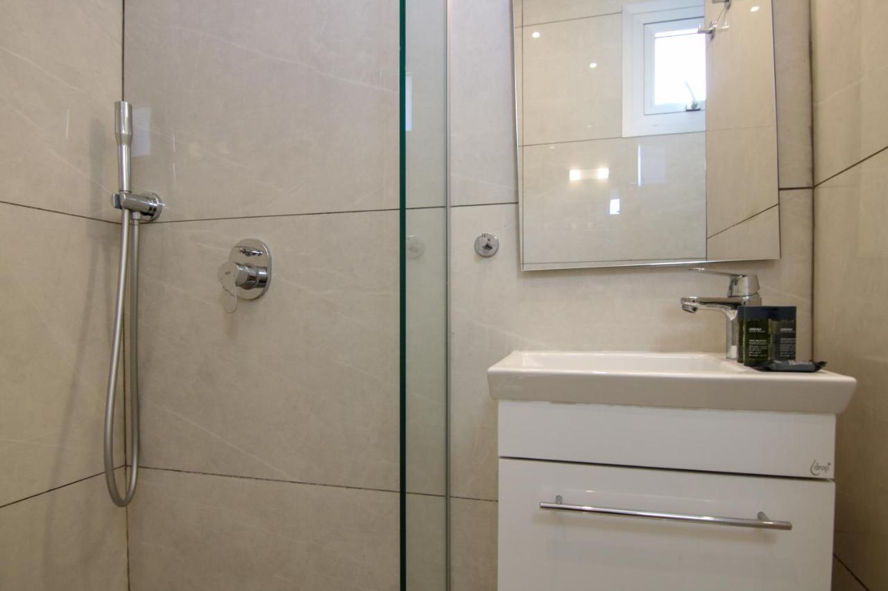 Phaedrus Living - Seaside Luxury Flat Harbour 110 Lejlighed Paphos Eksteriør billede